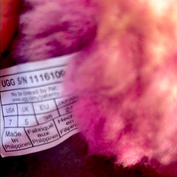 UGG Purple Shearling Ankle Boots - Picture 3 of 4